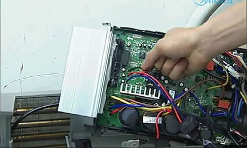 灵山美的空调电话是多少